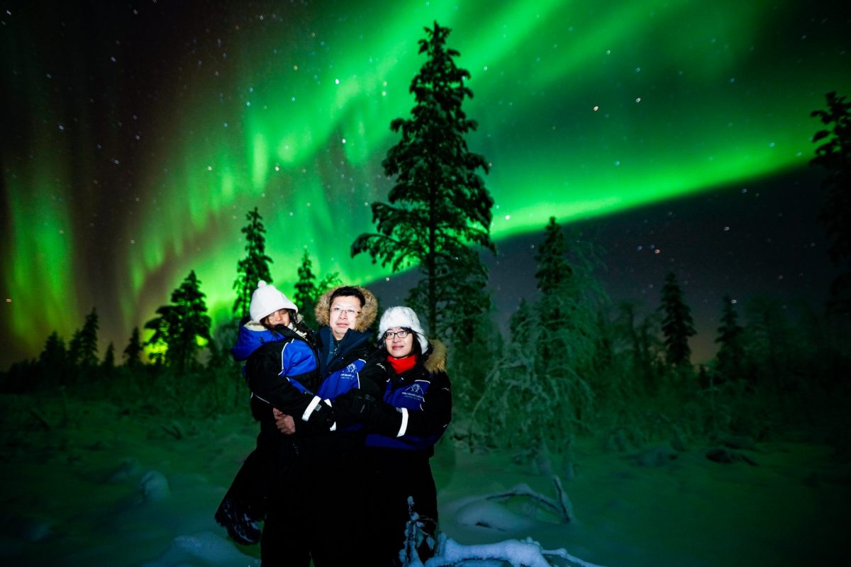 Family-friendly Northern Lights Wilderness Tour