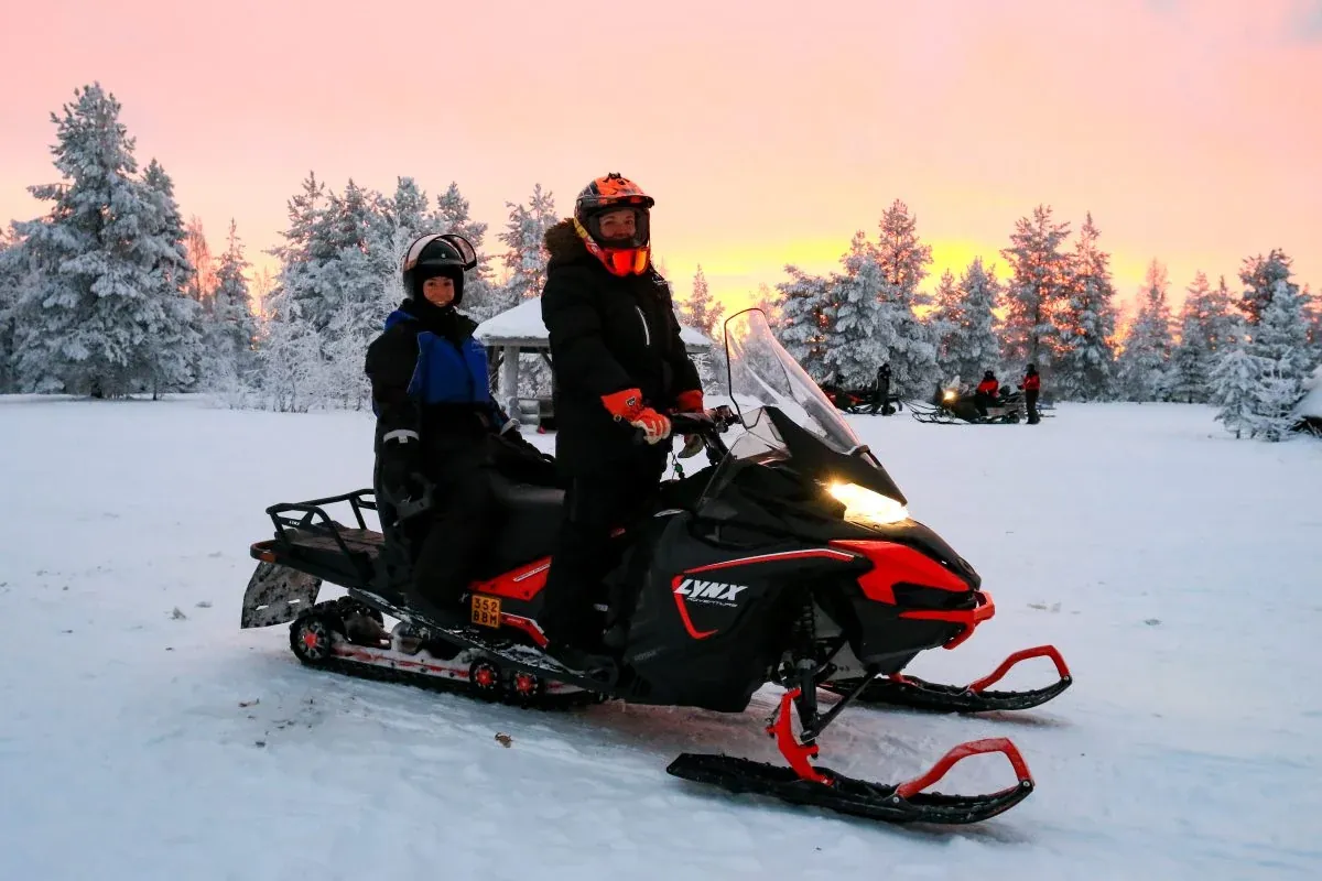 Snowmobile Safari in Rovaniemi