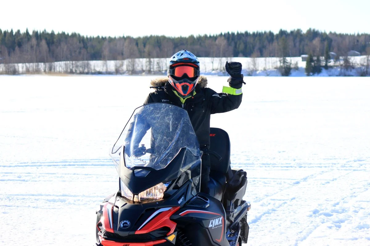 Private Snowmobile Experience in Rovaniemi
