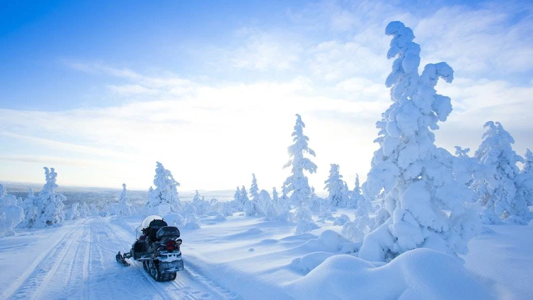 Snowmobile Tour Rovaniemi
