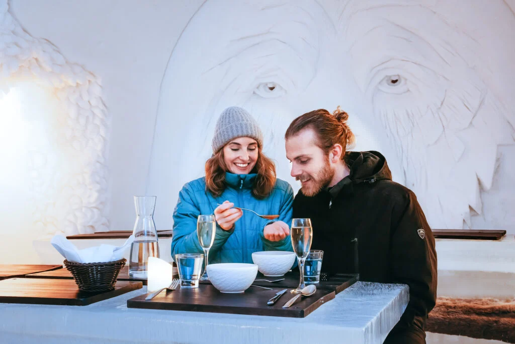 Visiting package: Introduction to Arctic SnowHotel with lunch at the Ice Restaurant