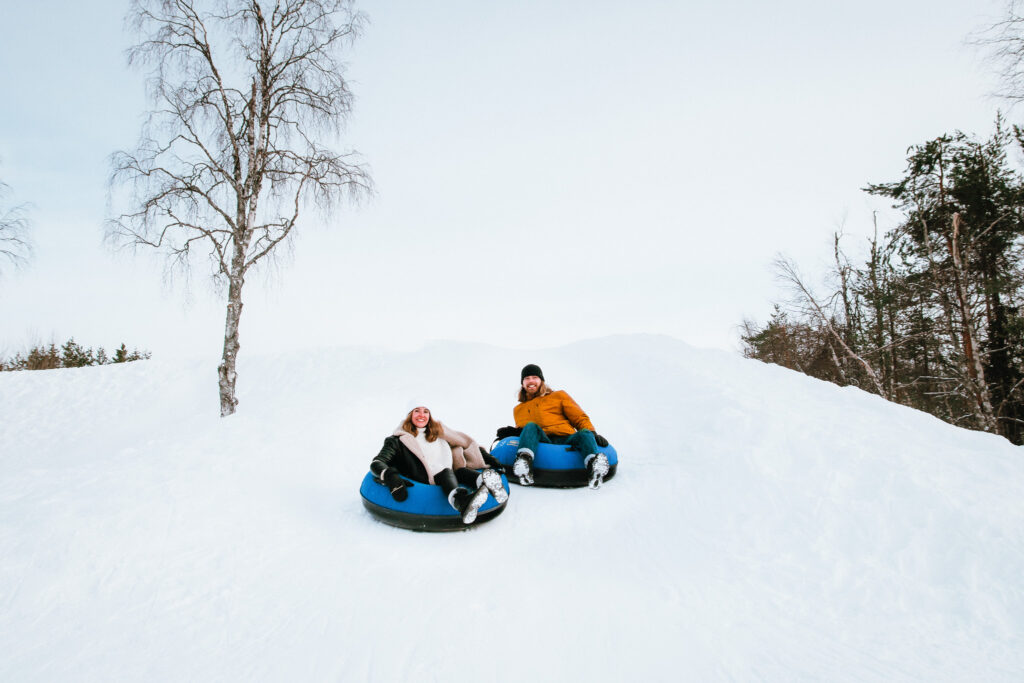 Visiting package: Introduction to Arctic SnowHotel with lunch at the Ice Restaurant