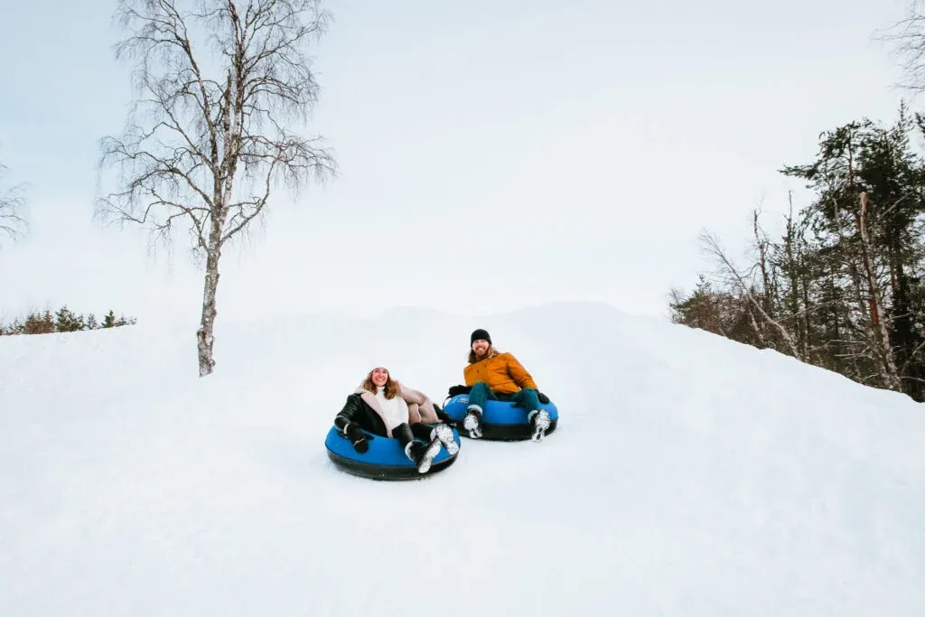 Visiting package: Introduction to Arctic SnowHotel with lunch at the Ice Restaurant